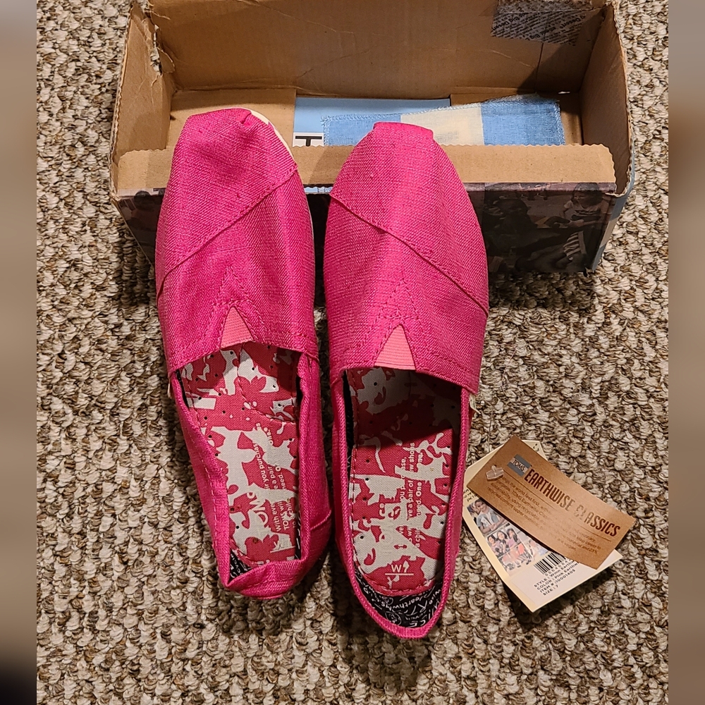 Tom's Women's Earthwise Classic Size 7 NEW With Tags